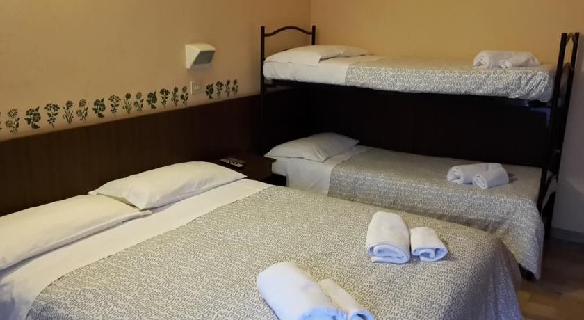Hotel Annetta Ρίμινι Εξωτερικό φωτογραφία